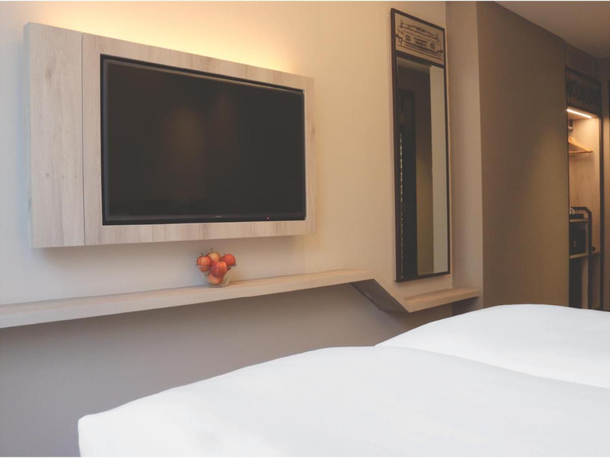 Aqueen Prestige Hotel Lavender Singapore Ngoại thất bức ảnh
